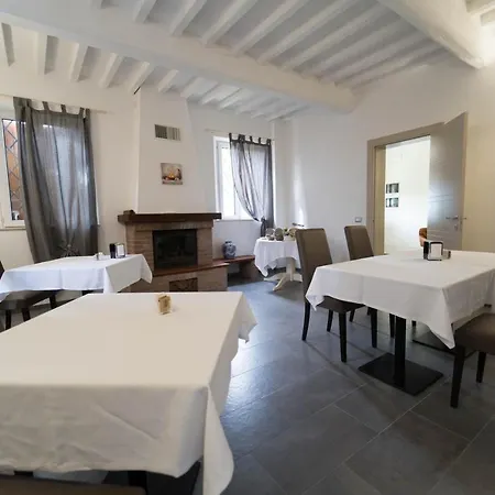 Affittacamere Claudio 4*