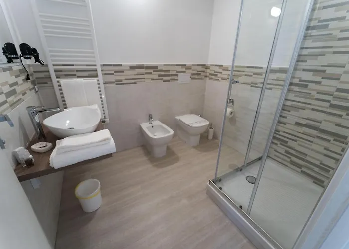 בית הארחה Claudio 4*