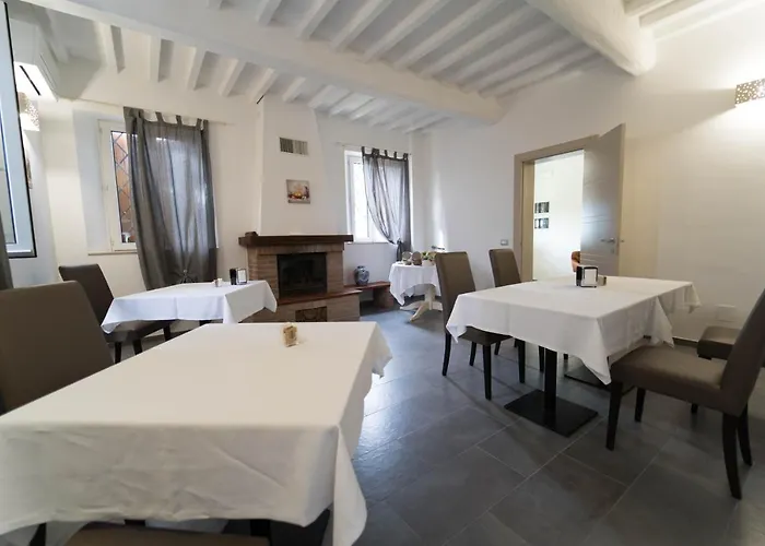 בית הארחה Claudio 4*